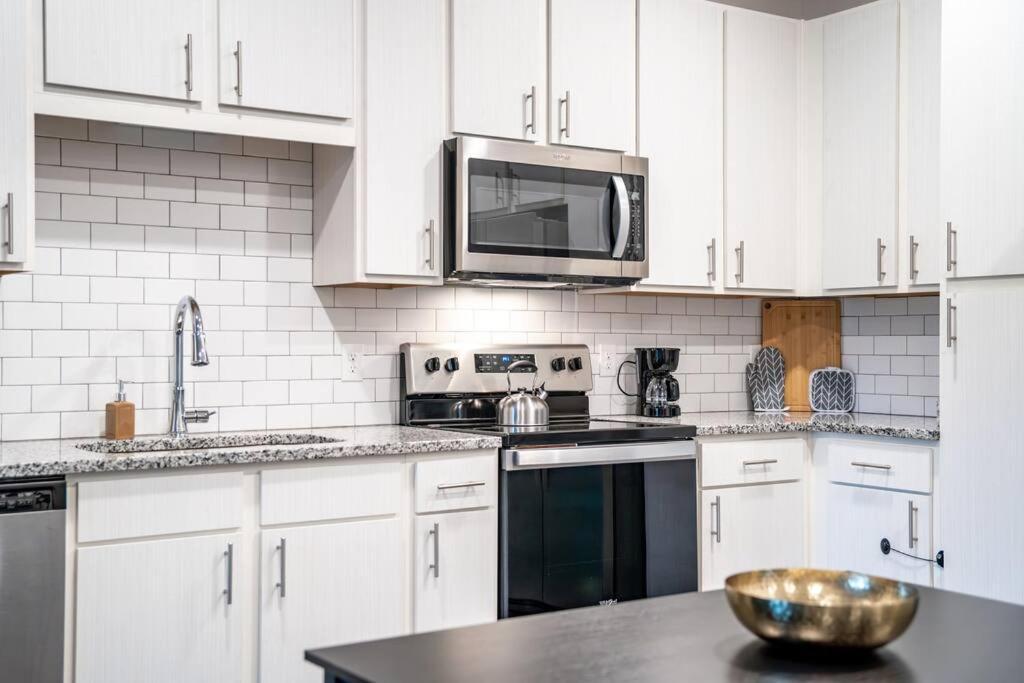 Complete Apartment ,10 Min To Parks Pets Allowed, Resort-Style Amenities Orlando Exterior photo